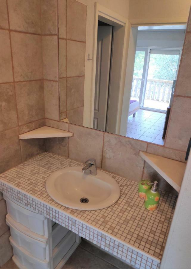 Villa Punta Blava - Beach Front, Ideal For Family Vacation With Kids, Large Terraces With Sea View, Internet, Netflix, No Pets Allowed 奥布罗瓦茨 外观 照片
